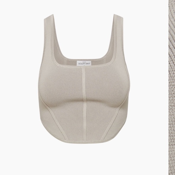 Aritzia Babaton Sculpt Knit Bustier Tank - Picture 5 of 7